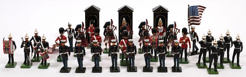 BRITAIN LEAD SOLDIERS, 33 