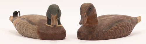 RICHARD WALSON, CARVED WOOD DECOYS 1980 L 10" 