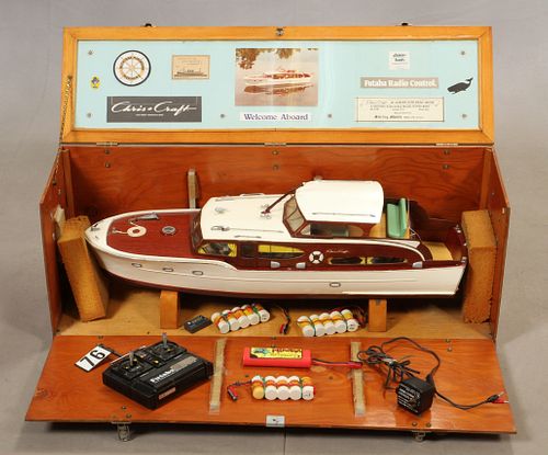 CHRIS CRAFT, 1/20 SCALE RADIO CONTROLLED, MODEL BOAT, H 10", W 8", L 32" "1954 CATALINA" 