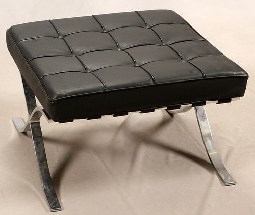 BARCELONA STYLE LEATHER & STEEL BENCH H 23" W 21.75" D 14.5" 