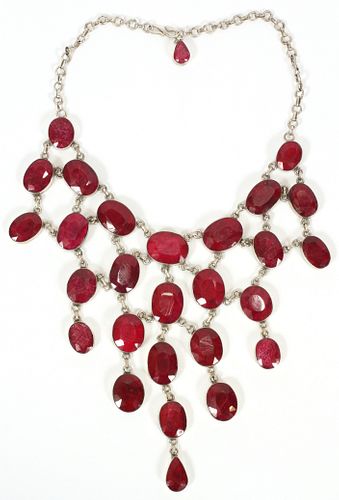 529CT RUBY AND STERLING SILVER NECKLACE, L 17.5", TW. 192.15 GR. 