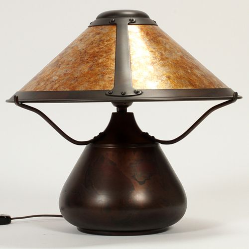 MICA LAMP CO. COPPER TABLE LAMP, H 13", DIA 14.5" 