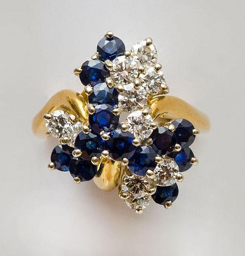 18K GOLD, DIAMOND AND SAPPHIRE COCKTAIL RING