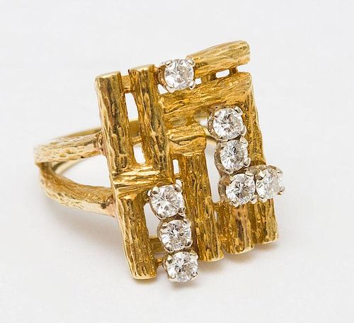 18K GOLD AND DIAMOND ABSTRACT RING