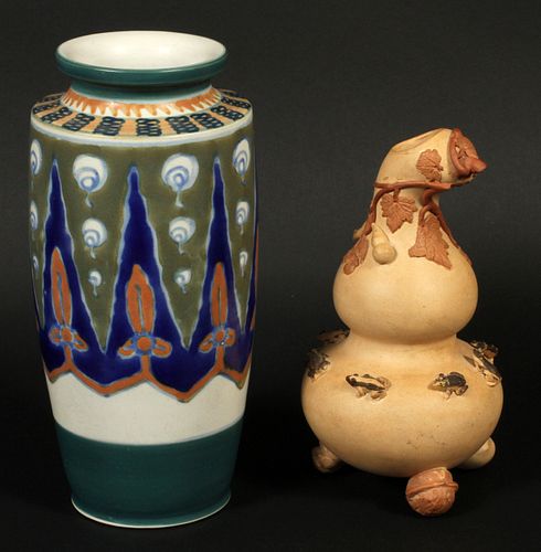 KENILWORTH STUDIOS & ACOMA GOURD AND FROG  VASES 2 PCS, H 7"-8" 