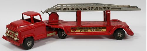 'GMC' VINTAGE BUDDY 'L' TOY METAL FIRE-TRUCK GENERAL MOTORS AUTHORIZED SALESMEN SAMPLE. C.1950 H 7" L 27" 