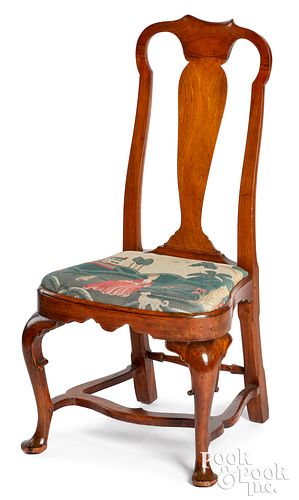 Queen Anne walnut compass seat dining chair