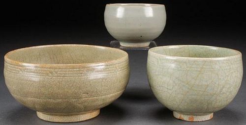 THREE CHINESE MING DYNASTY POTTERY VESSELS