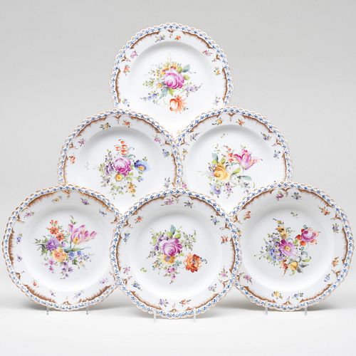 Set of Twelve Berlin Porcelain Dessert Plates