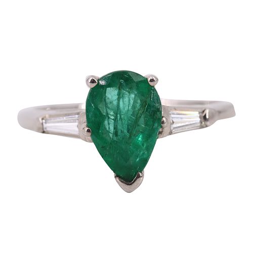 1.36 ctw in Emeralds & Diamonds 14k Gold Solitare Ring