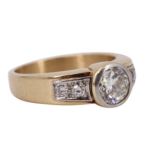 0.90Ctw Diamonds Solitare 18k Gold Ring