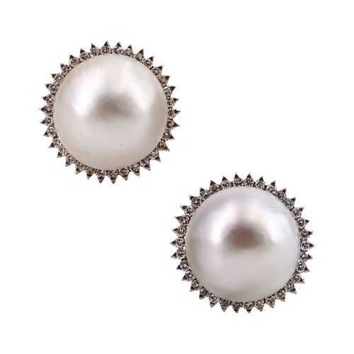 Mabe Pearl & Diamonds Platinum Earclips