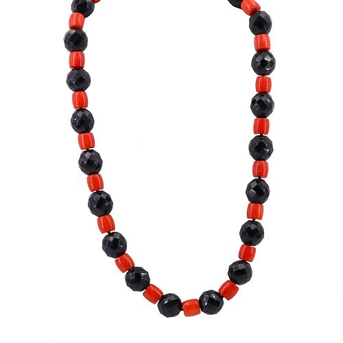Coral & Onyx 18k Gold Necklace