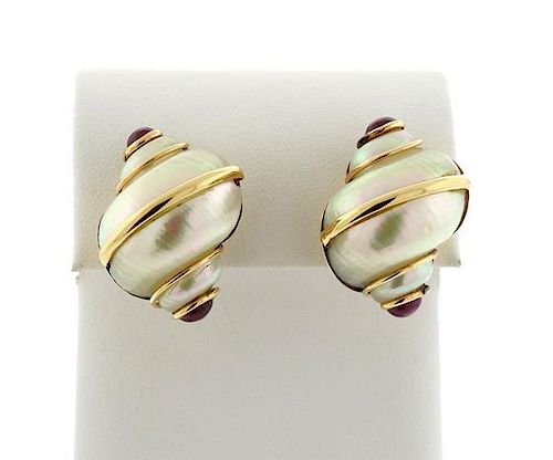Maz 14k Gold Shell Ruby Earrings