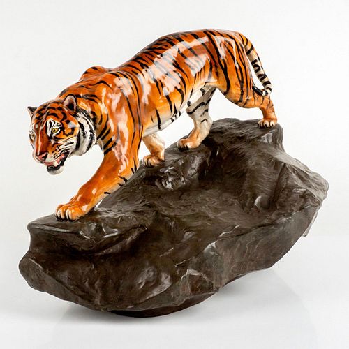 Royal Doulton Large Sculpture, Tiger on Rock HN2693