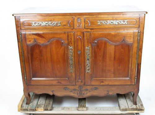 French Provincial buffet bas in cherry