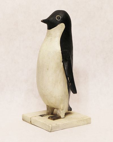 Charles Hart folk art carving of an Adelie penguin