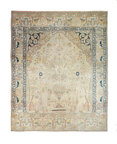 Antique Hajijalili Tabriz Rug, 9'10" x 12’4" (3.00 x 3.76 M)