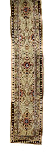 Antique Sarab Long Rug, 3’5” x 17’10” (1.04 x 5.44 M)
