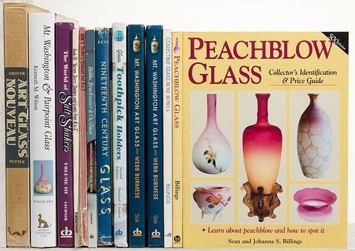 ASSORTED GLASS REFERENCE VOLUMES, LOT OF 13,