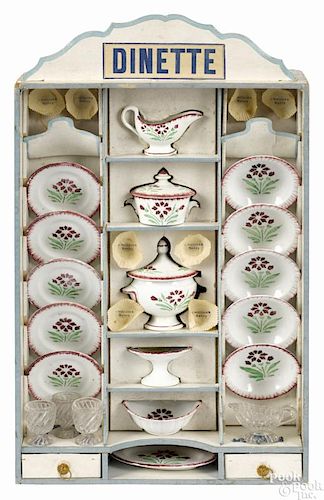 French child's doll Dinette Leeds dish set, in its presentation box