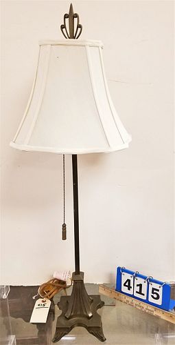 BRASS TABLE LAMP 33"