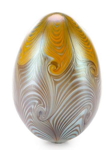 Vandermark Art Glass Pulled Feather Egg, 1974