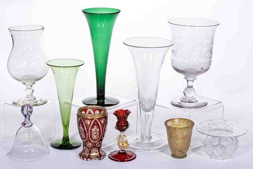 ASSORTED FREE-BLOWN AND OTHER GLASS ARTICLES, LOT OF TEN