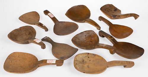 AMERICAN COUNTRY TREEN BUTTER PADDLES, LOT OF 11