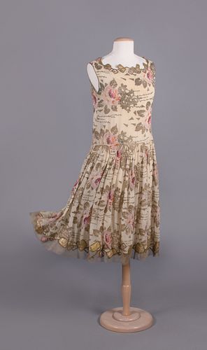 PRINTED LAME' BROCADE PARTY DRESS, LATE 1920s