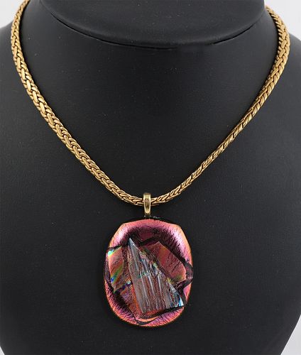 DICRHOIC GLASS PENDANT AND GOLD-TONED CHAIN