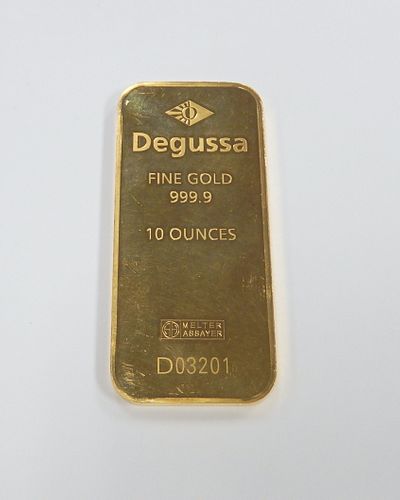 Degussa Fine Gold 10 Troy Oz. Bar.