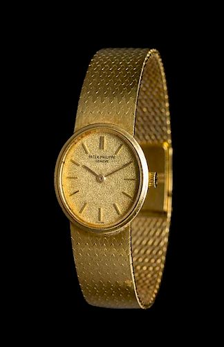 An 18 Karat Gold Yellow Gold Ref. 3351/1 Wristwatch, Patek Philippe,