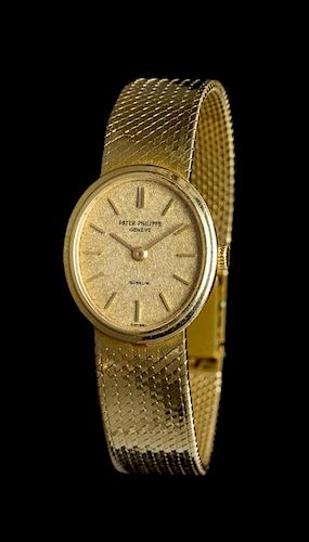 An 18 Karat Yellow Gold Ref. 3351/1 Wristwatch, Patek Philippe for Gübelin,