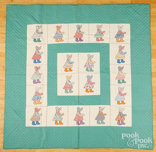 Sunbonnet Sue patchwork quilt, mid 20th c.
