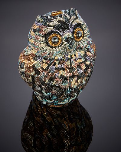 A Judith Leiber crystal owl minaudiEre