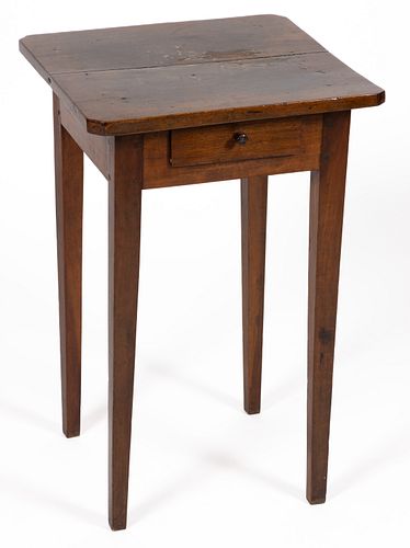 AMERICAN FEDERAL WALNUT AND CHERRY STAND TABLE