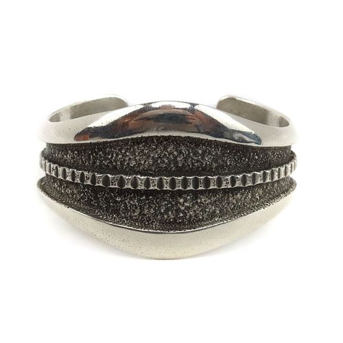 Robert Sorrell and Bahti Indian Arts Shop - Navajo Contemporary Silver Bracelet with Tufacast Design, size 6.25 (J15415)