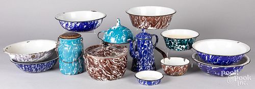 Thirteen pieces of graniteware, ca. 1900