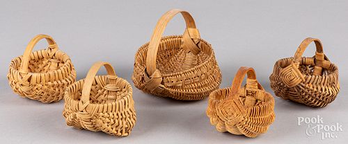 Five miniature splint buttocks and melon baskets