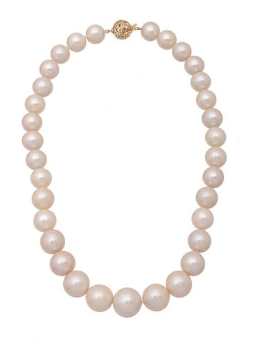 South Sea Pearl (11-15mm) 14kt Gold & Diamond Clasp Necklace, L 17.5'' 98g