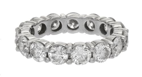 Diamond 4.2 Carat Eternity Ring, 14K White Gold Ring, Size: 6.5