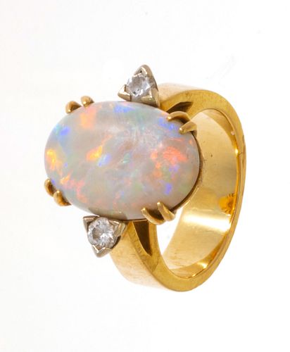 18K Yellow Gold And Opal Ring, Size 5 3/4