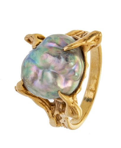 Baroqque Grey Pearl And 14K Gold Ring, Size 5