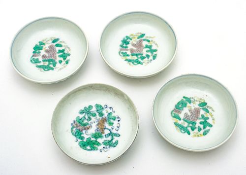 Chinese Doucai Plates, H 1'' Dia. 3.5'' 4 pcs