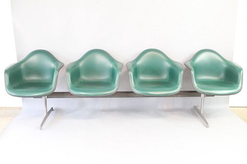Mid-Century Modern Eames Herman Miller 4-Seat Green Shell Seating Bench