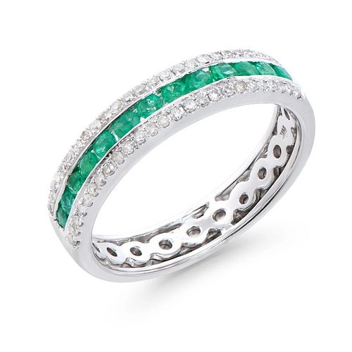 0.75 ctw in Certif. Emerald & Diamonds 14K gold Ring 