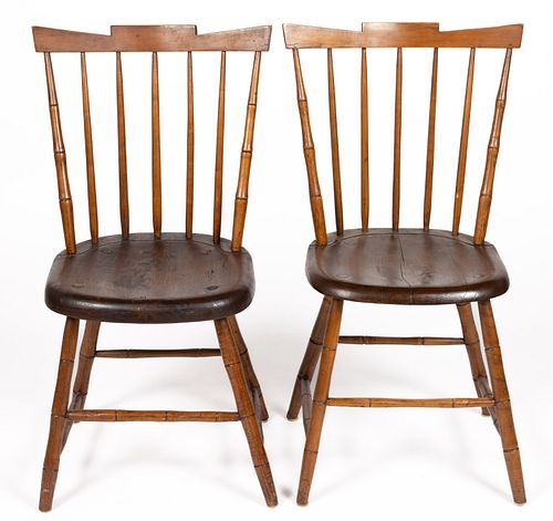 PAIR OF AMERICAN WINDSOR CHAIRS