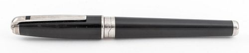 S.T. Dupont Black Lacquer 18K Gold Fountain Pen