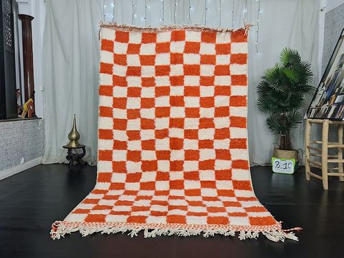 Stunning White & Orange Chess Rug